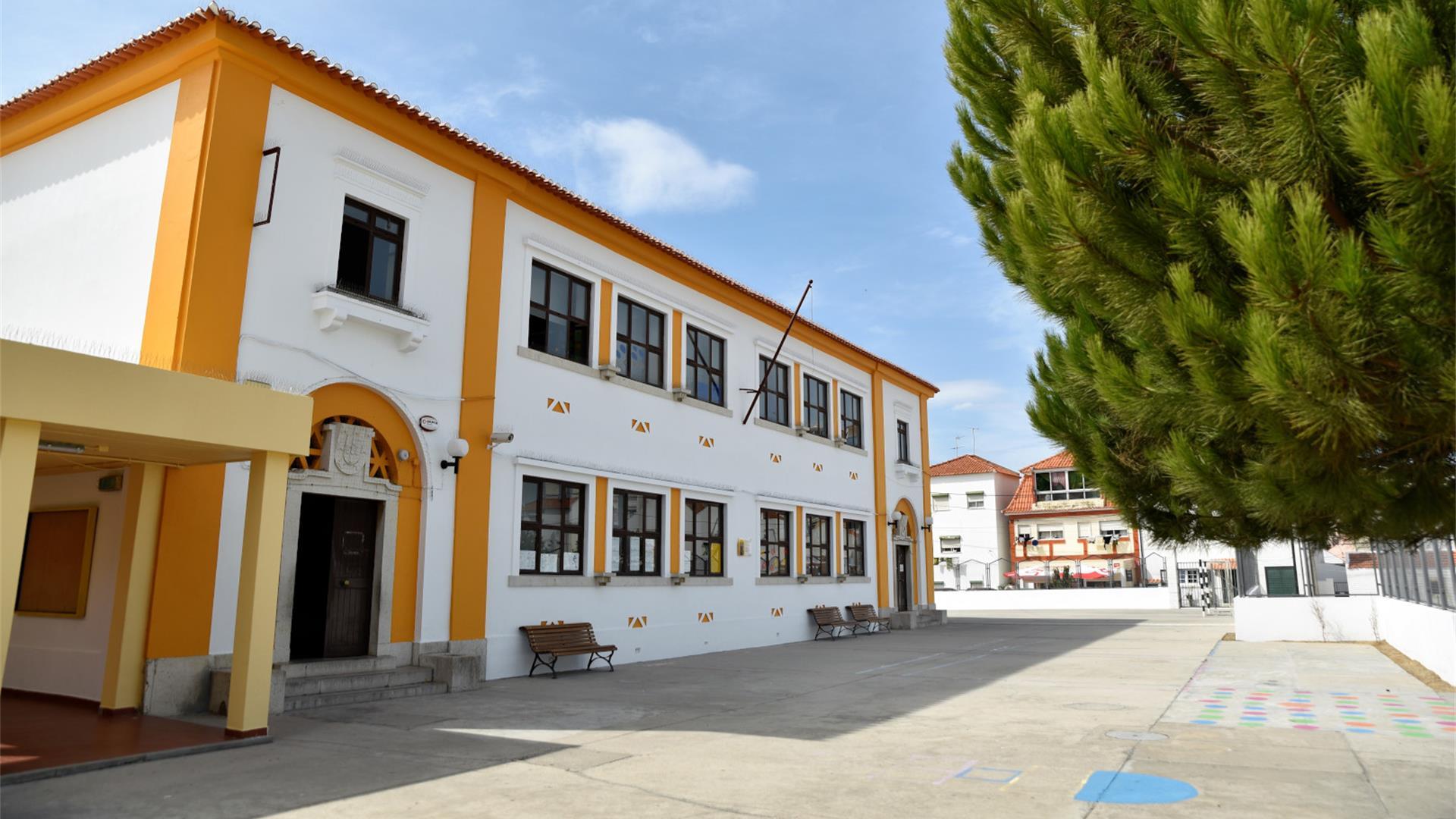 Escola Básica n.º 2 da Costa da Caparica